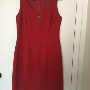 Red Sleeveless Cocktail Dress